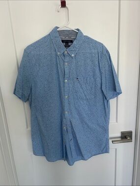 Tommy Hilfiger Light Blue Short-Sleeve Button-Down with Red, White,Blue Stars L